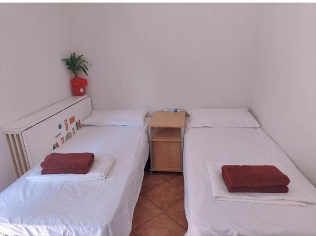 Linda'S Apparment Rooms Mestre Bagian luar foto